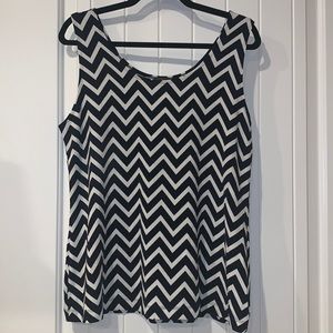 Chico’s Travelers zig zag tank top
